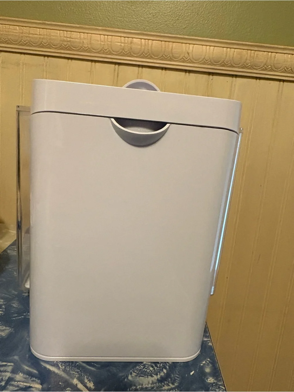 Marina 1.3 Gallon EZ Care Plus Small Plastic Fish Tank in White